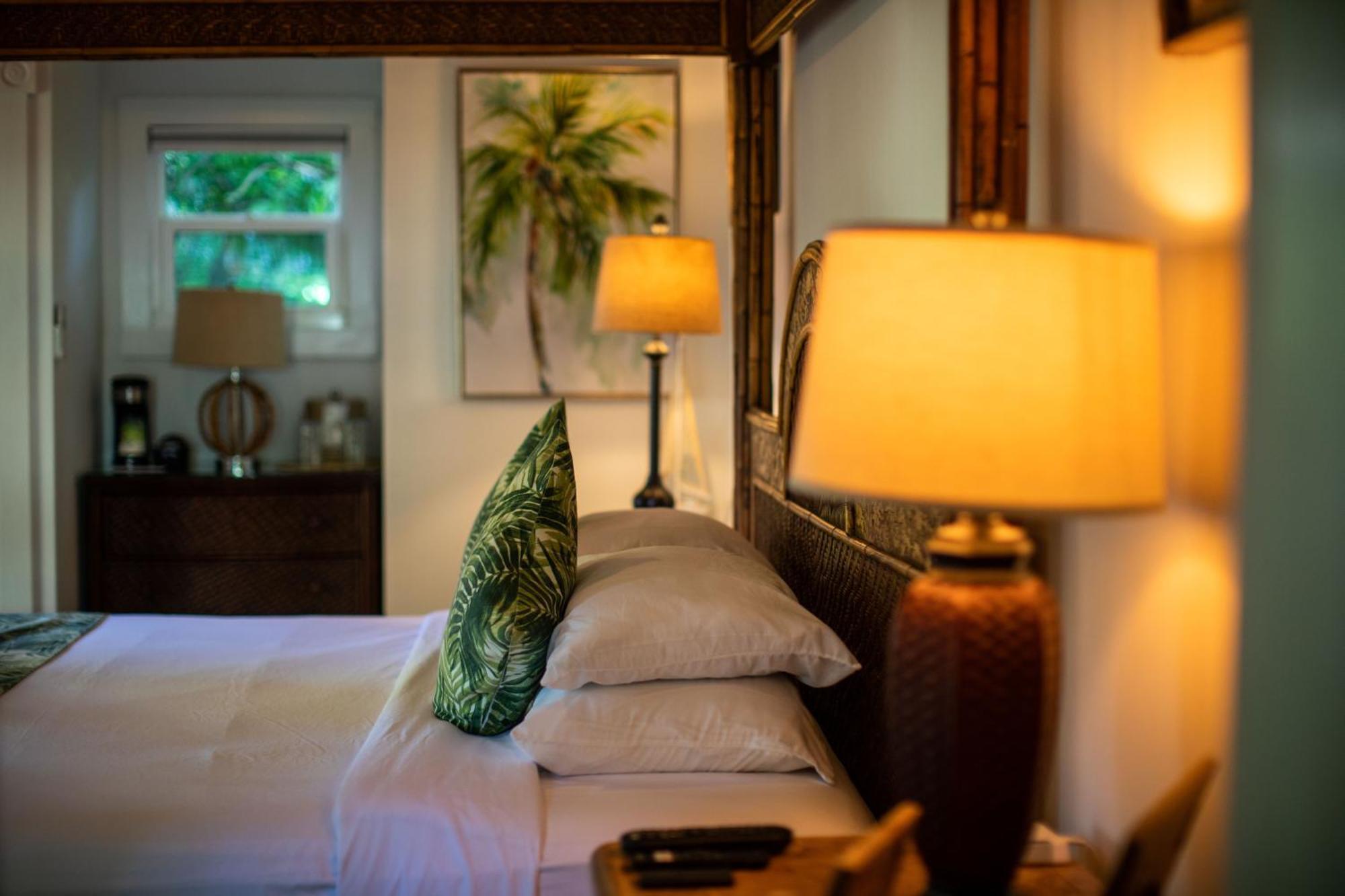 Andrews Inn & Garden Cottages Ки-Уэст Экстерьер фото