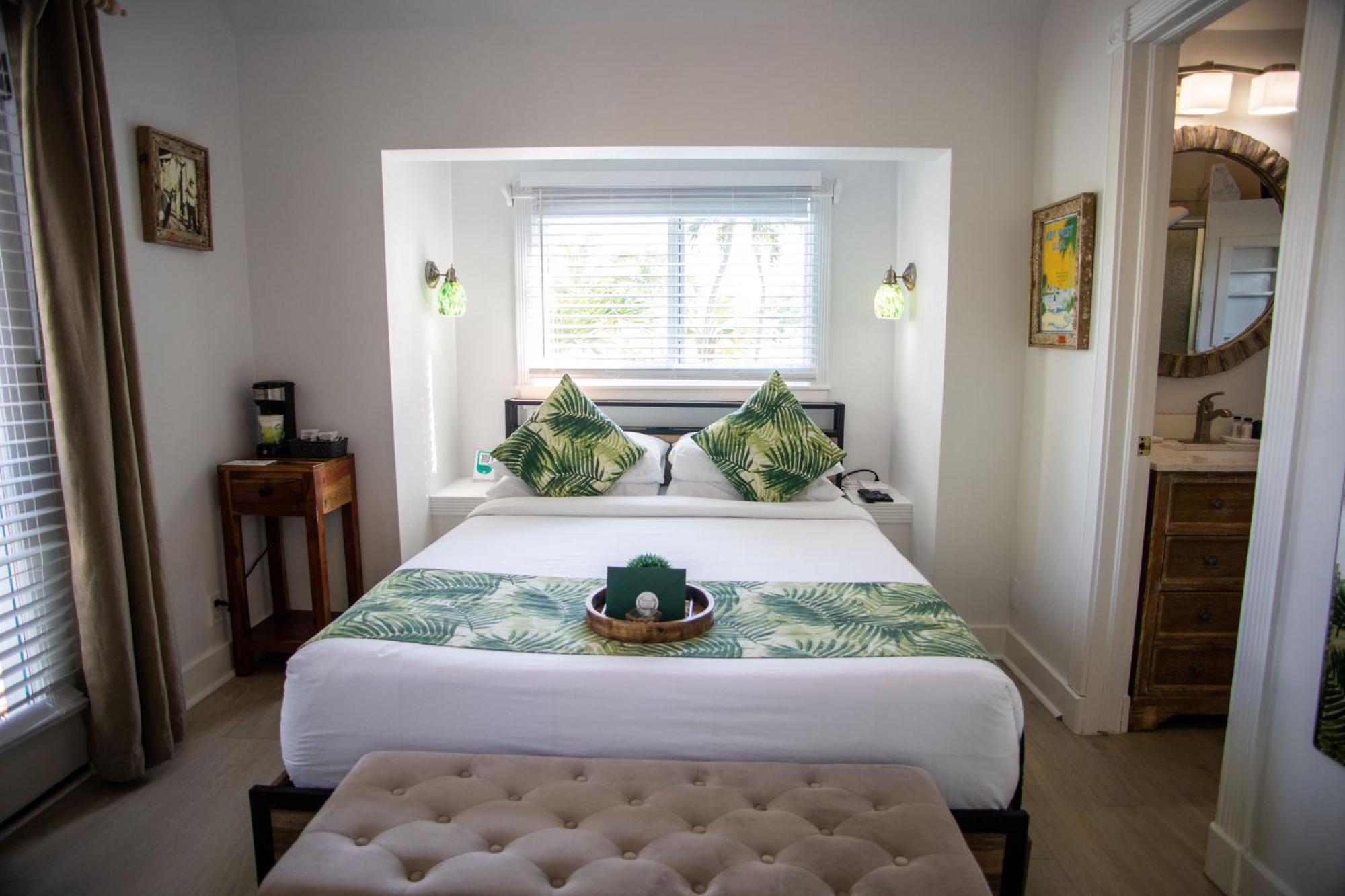 Andrews Inn & Garden Cottages Ки-Уэст Экстерьер фото